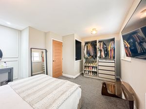 Photo 14- click for photo gallery